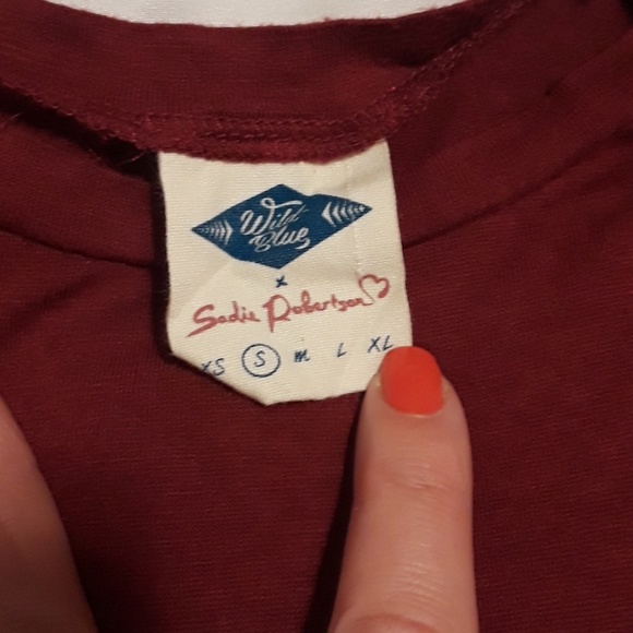 Crop top - Picture 2 of 2